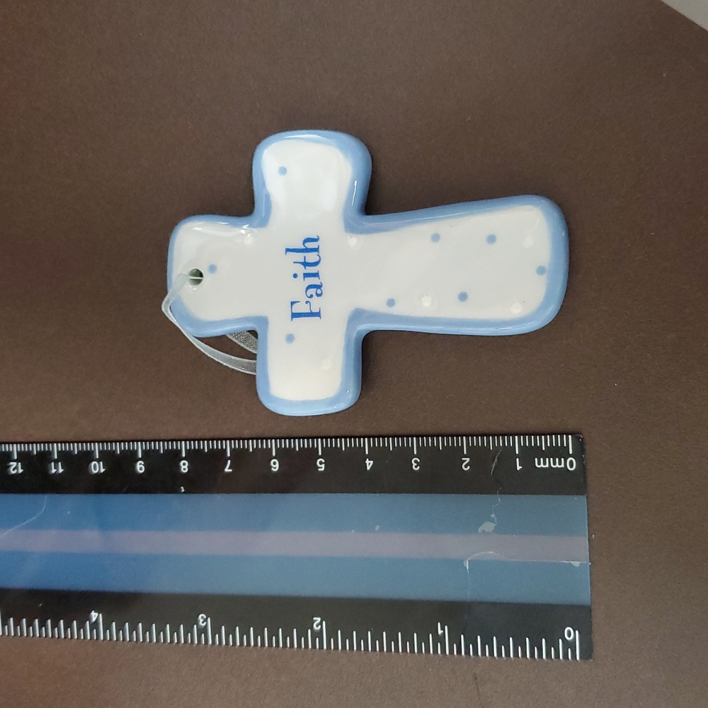 FAITH Cross ornament/decorative